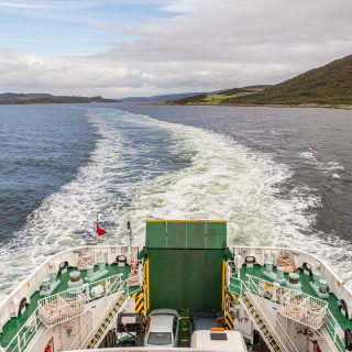 Fähre nach Islay - 2017

Ein Foto von mir auf der Fähre von Kennacraig nach Port Askaig nach Islay. 

#MeinSchottland #Schottland #Islay #Scotland #Ferry #Fähre #throwback #2017 #Vacation #Travelling #Roadtrip #Fernweh #Kintyre #Schottland2017 #Islands #BonnieScotland #CalMac #MVFinnlaggan #Sea